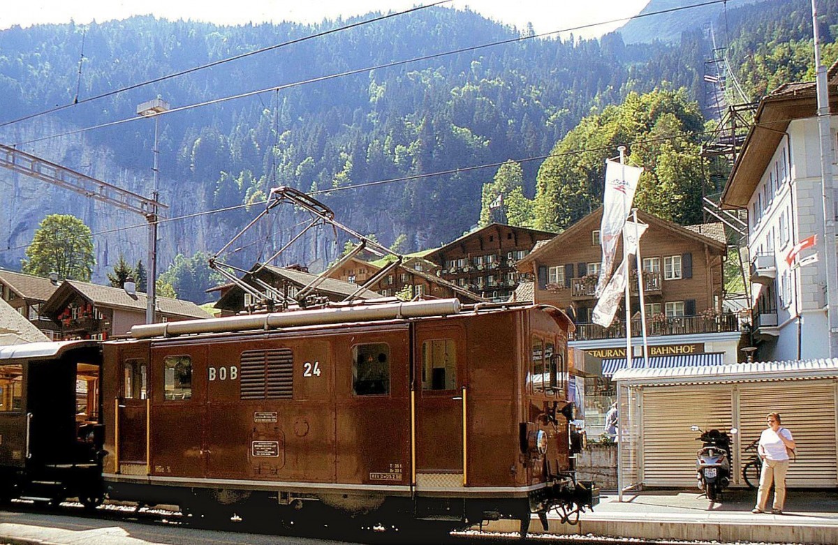 Die alten Lokomotiven der Berner Oberland Bahn - Lok 24: Die gut gepflegte Lok in Lauterbrunnen, 1.September 2007. 