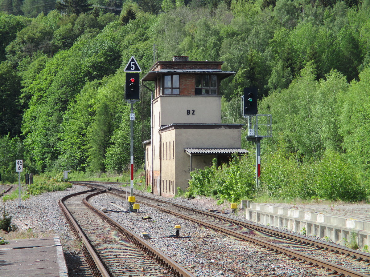 Die Ausfahrsignale N1 und N2 Richtung Suhl aus Zella Mehlis am 31.Mai 2020.