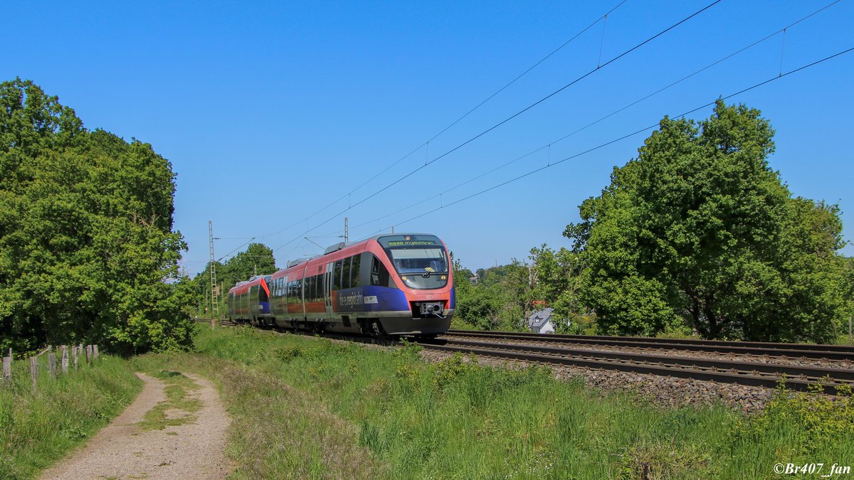 Die Baureihe 643 fährt im Rahmen einer RB 20 Leitung die Rampe nach Kohlscheid hoch.