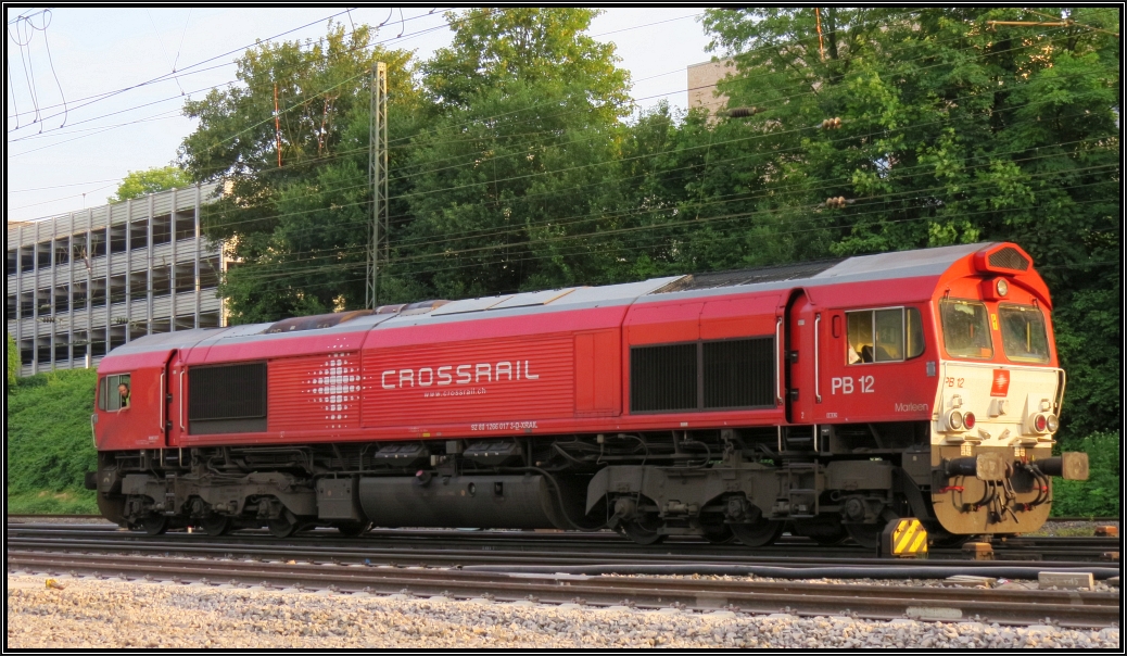 Die Crossrail Class66 beim Umsetzen in Aachen West. Szenario vom 16.Juli 2013.