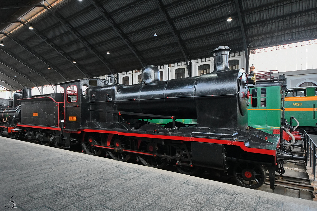 Die Dampflokomotive 230-2059 wurde 1907 bei der North British Locomotive Company hergestellt und war Anfang November 2022 im Eisenbahnmuseum Madrid zu sehen.