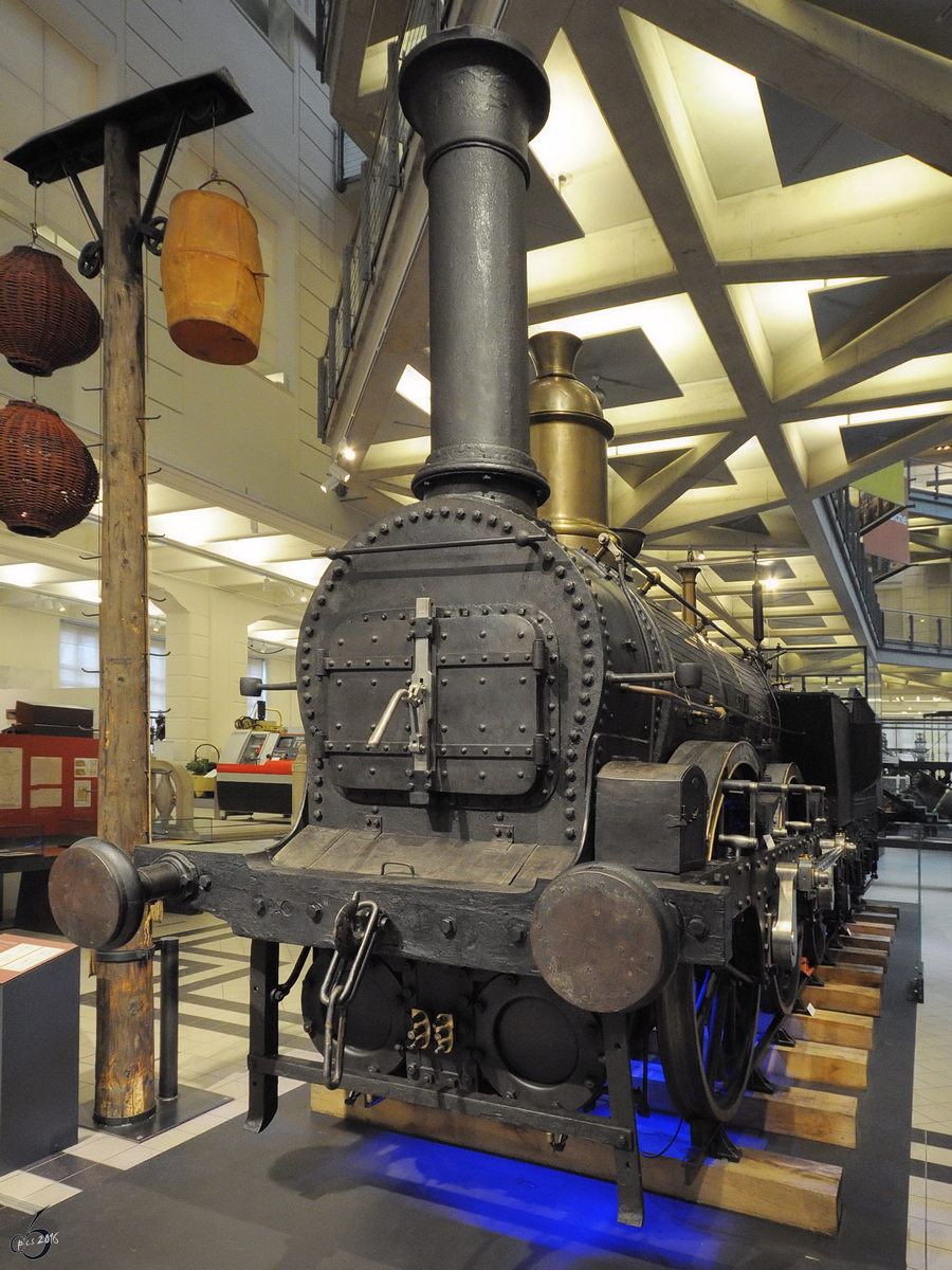 Die Dampflokomotive Ajax von Jones, Turner & Evans im Technischen Museum Wien (November 2010)