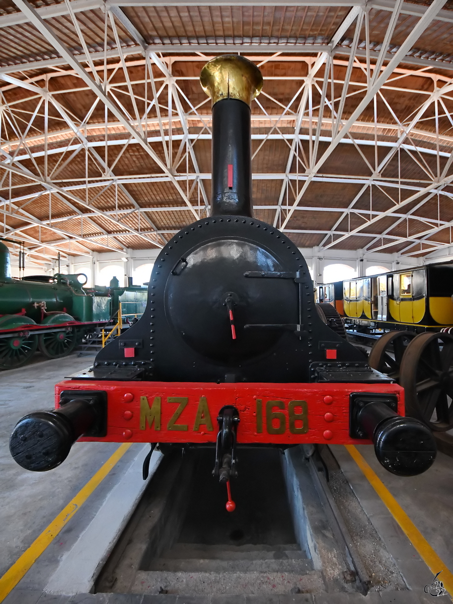 Die Dampflokomotive MZA 168  Martorell  (120-2112) wurde 1854 gebaut und ist die älteste in Spanien erhaltene Lokomotive. (Eisenbahnmuseum von Katalonien in Vilanova i la Geltrú, November 2022)