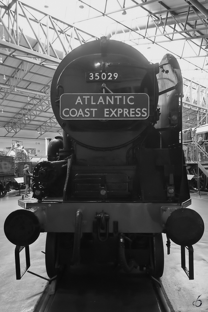 Die Dampflokomotive No 35029  Ellerman Lines  der Southern Railway wurde 1949 gebaut. (National Railway Museum York, Mai 2019)