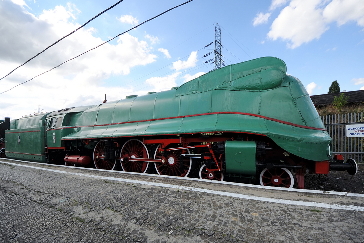 Die Dampflokomotive Pm3 (BR 03.10) im Eisenbahnmuseum Warschau (August 2011)