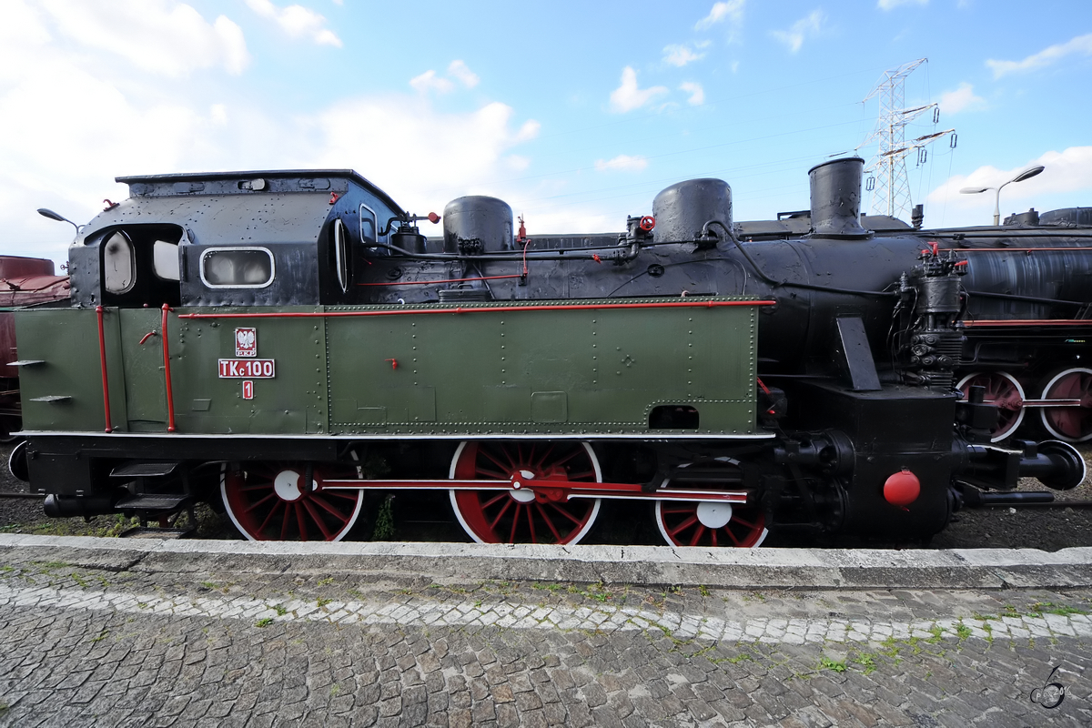 Die Dampflokomotive TKc100 (Preußische T4) im Eisenbahnmuseum Warschau (August 2011)