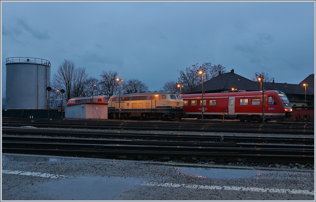 Die DB 218 460-4 und 419-0 sowie ein DB VT 612 bei der Nachtruhe in Lindau HBF. 

15. März 2019