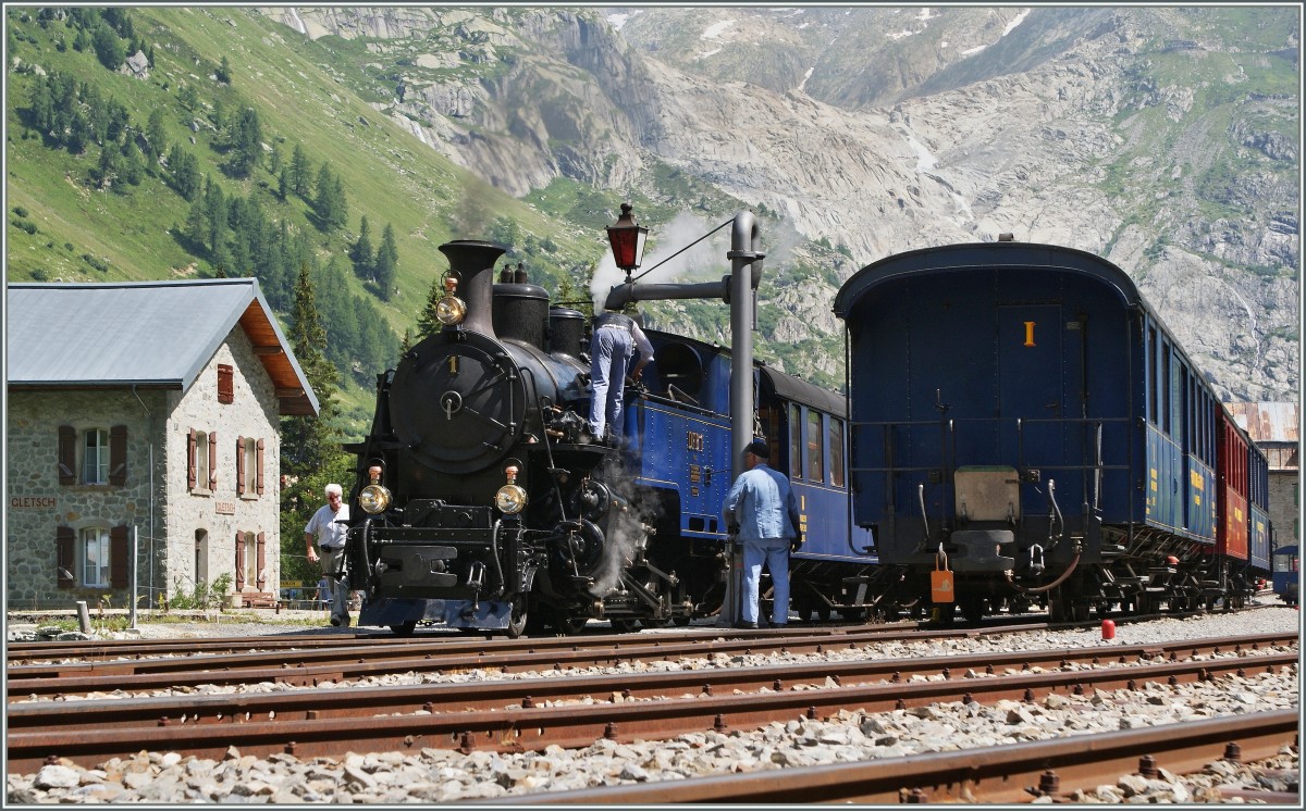 Die DFB HG 3/4 N1 hat Durst.
Gletsch, den 5. August 2013
