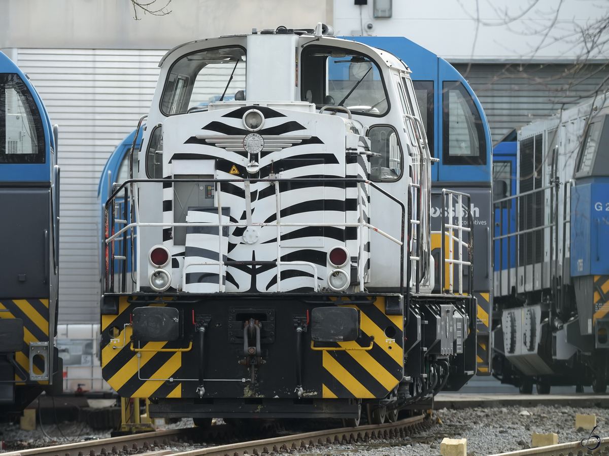 Die Diesellokomotive Krauss Maffei M 700 C (WLH Lok 71) im Februar 2017 in Hattingen.
