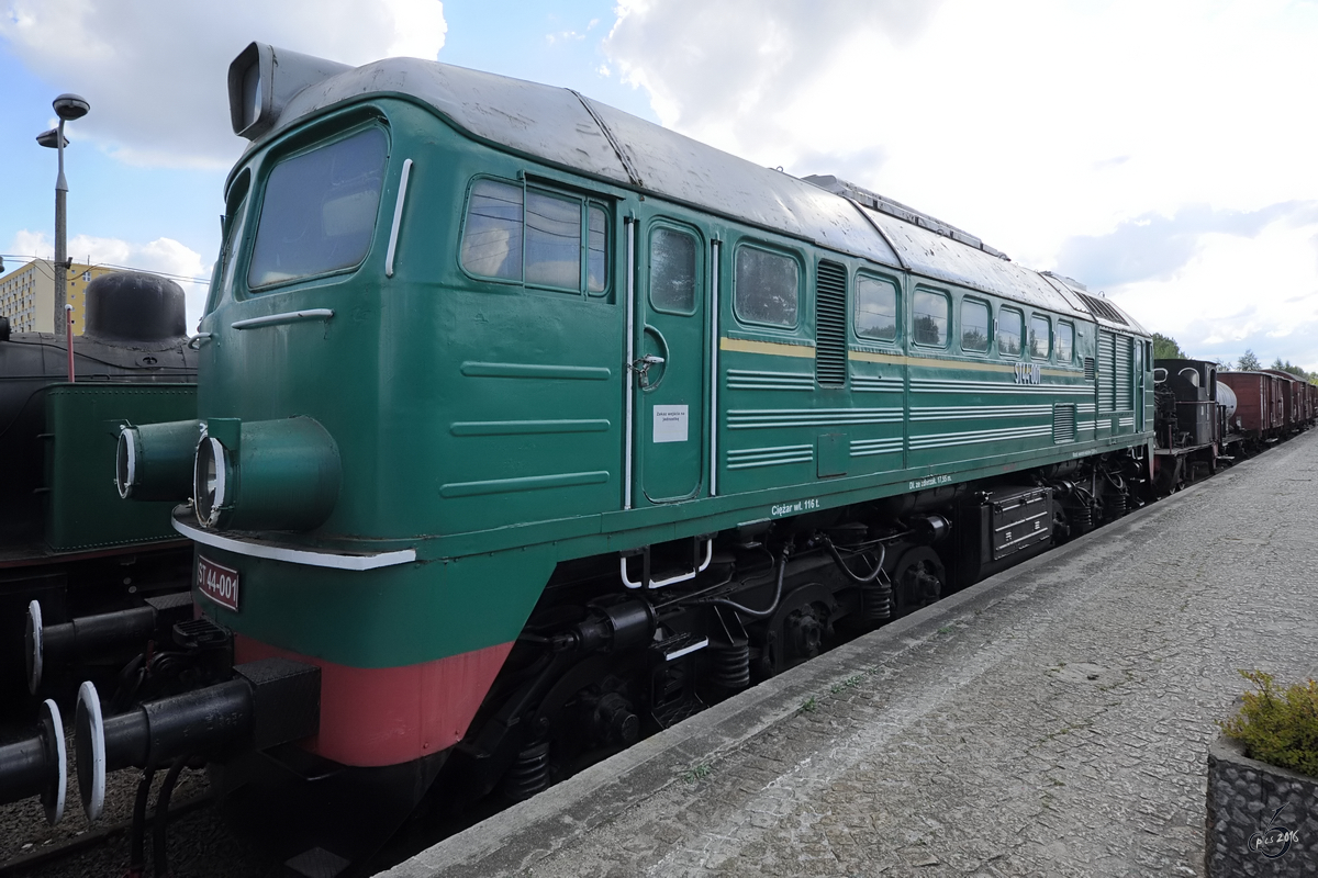 Die Diesellokomotive ST44 im Eisenbahnmuseum Warschau (August 2011)