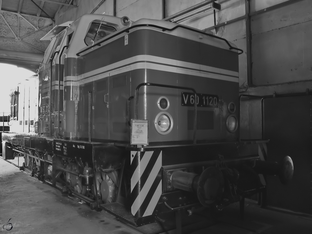 Die Diesellokomotive V60 1120 Anfang April 2018 im Sächsischen Eisenbahnmuseum Chemnitz-Hilbersdorf.