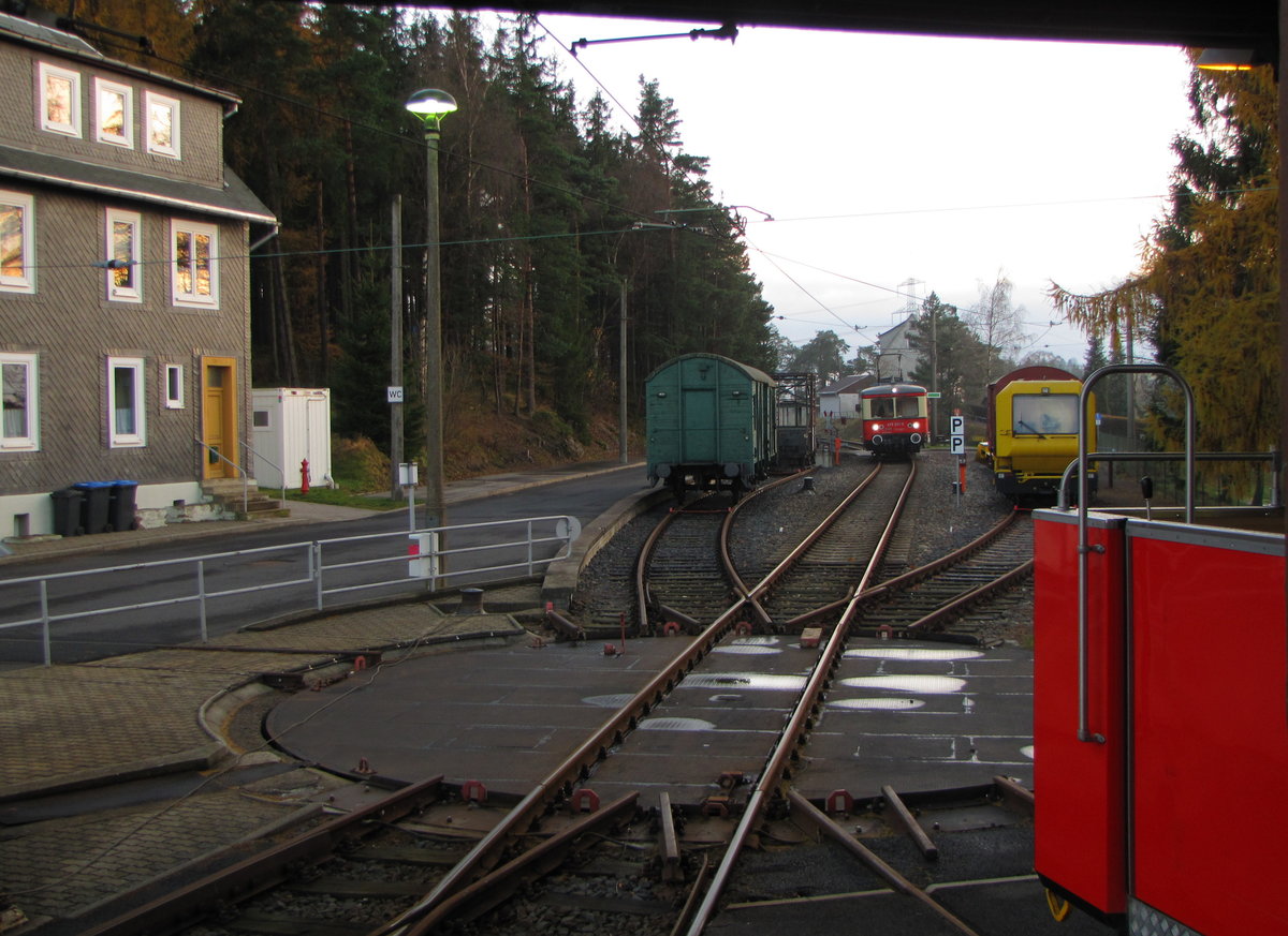 Die Drehscheibe in Lichtenhain an der Bergbahn am 26.11.2016.