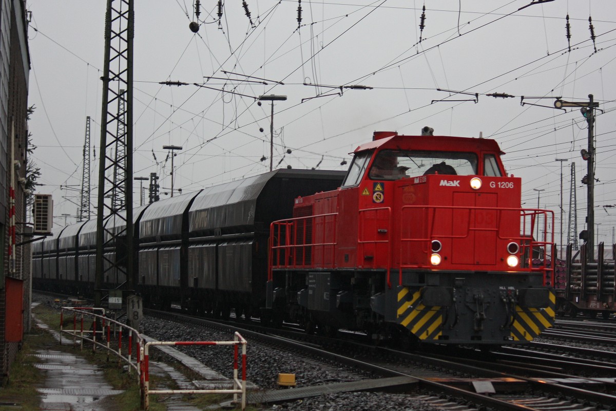 Die ehemalige CFL Cargo 1503 am 9.3.13 fr die TXL mit einem Kohlezug in Oberhausen-West.