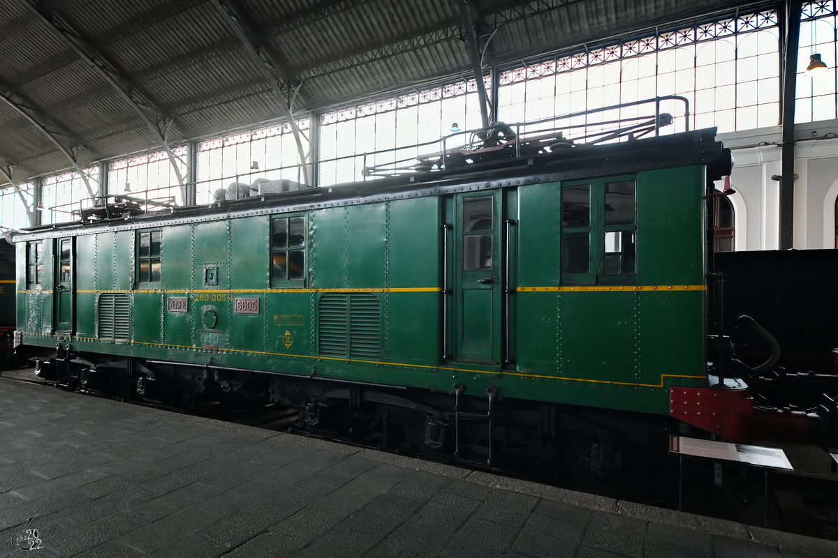 Die Elektrolokomotive 6005 (260-005-4) wurde 1923 bei ALCO gebaut. (Eisenbahnmuseum Madrid, November 2022)
