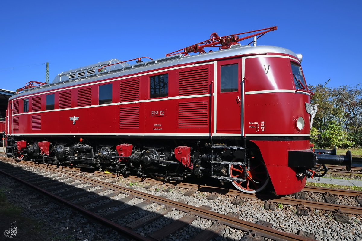 Die Elektrolokomotive E19 12 war Anfang September 2021 im DB-Museum Koblenz zu sehen.