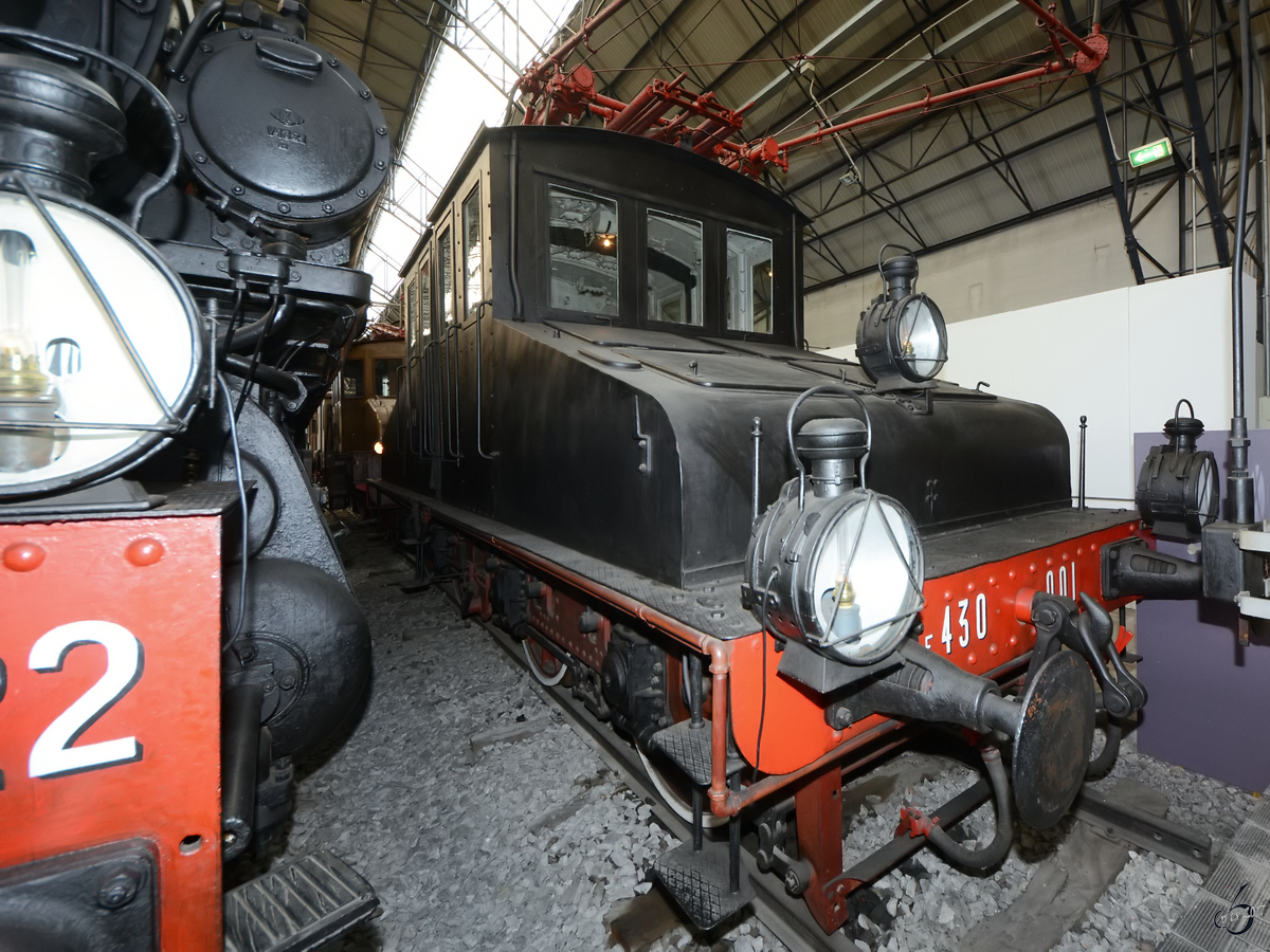 Die Elektrolokomotive E.430.001 im Museum für Wissenschaft und Technik in Mailand (April 2015)