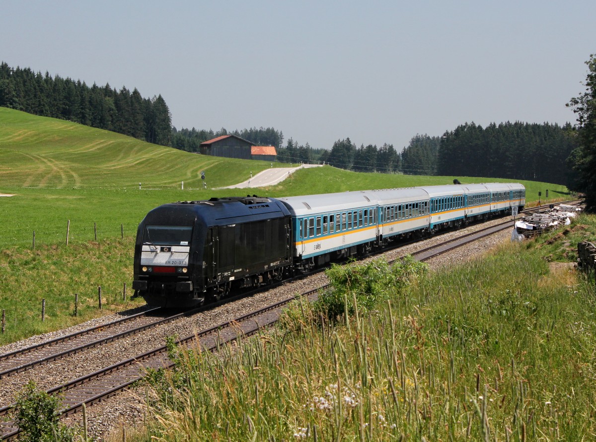 Die ER 20 013 mit einem ALEX nach Lindau am 05.07.2015 unterwegs bei Günzach.