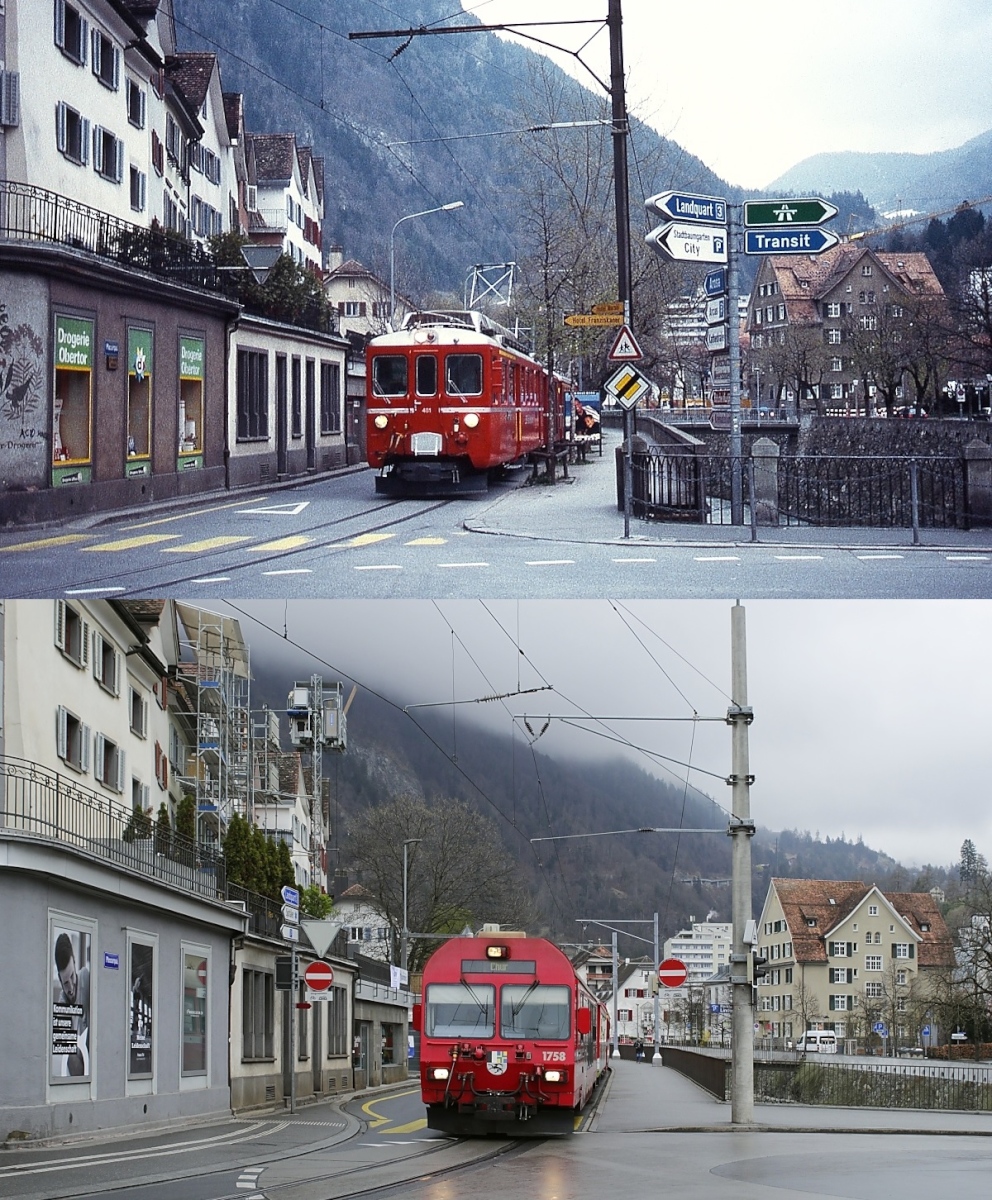 Die ersten Kilometer in Chur legen die Züge der Arosabahn im Straßenraum zurück: Auf der oberen Aufnahme vom März 1996 wird der aus Arosa kommende ABe 4/4 481 gleich in die Grabenstraße einbiegen, darunter die Situation an gleicher Stelle am 31.03.2022 mit dem Steuerwagen 1758 an der Zugspitze