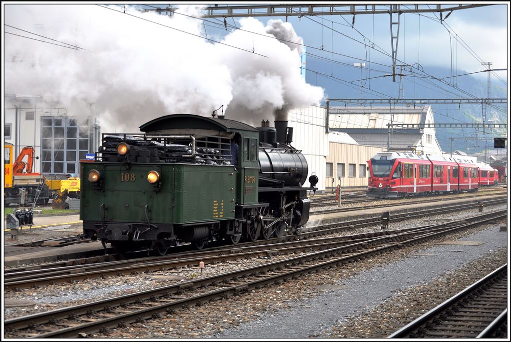 Die G 4/5 108  Engiadina  dampft zurück ins Lokdepot Landquart. (03.05.2014)