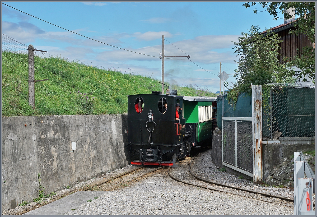 Die IRR 200-90  Lisel  rangiert im Betriebs- bzw. Museumsgelände  Rheinschauen  in Lustenau um den Nachmittagszug bereitzustellen.

23. September 2018