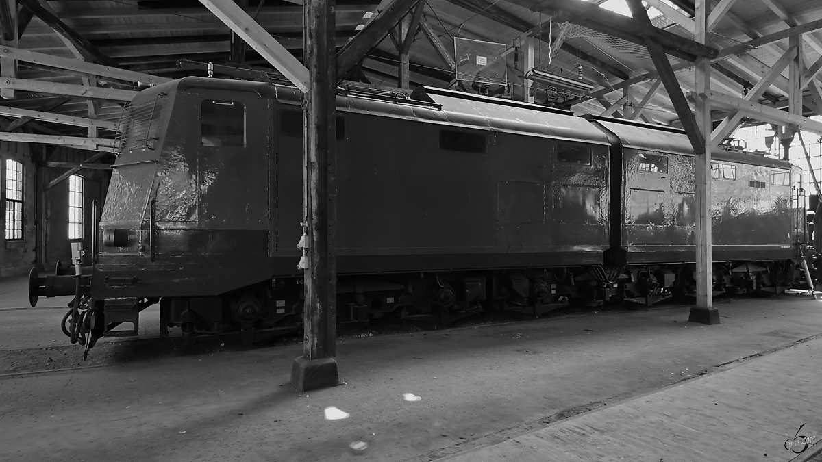 Die italienische Elektrolokomotive E.636.147 wurde 1955 in Dienst gestellt und war bis 2002 im Einsatz. (Bahnpark Augsburg, Juni 2019)