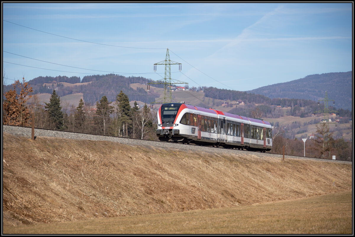 Die Kresteiche am anderen  Ufer  des Bahndamms waren lange Jahre  Das  Fotomotiv . 

In den letzten Wochen erschliess sich durch die GKB Infra die andere Seite als Fotomotiv. 
10.02.2022