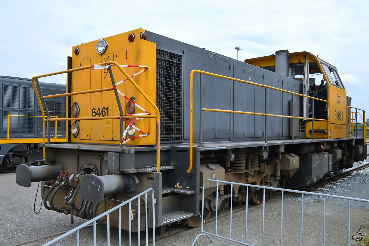 Die MaK DE 1002  6461  von DB Schenker Rail Nederland war Ende Mai 2019 in Blerick ausgestellt.