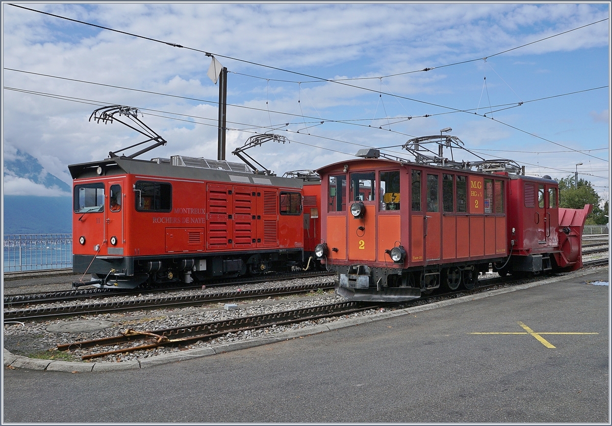Die  neue  Hem 2/2 N° 11 und der  alte  HGe 2/2 N° 2 der Rochers de Naye Bahn in Glion anlässlich des 125 Jahre Jubiläums am 16. Sept. 2017.