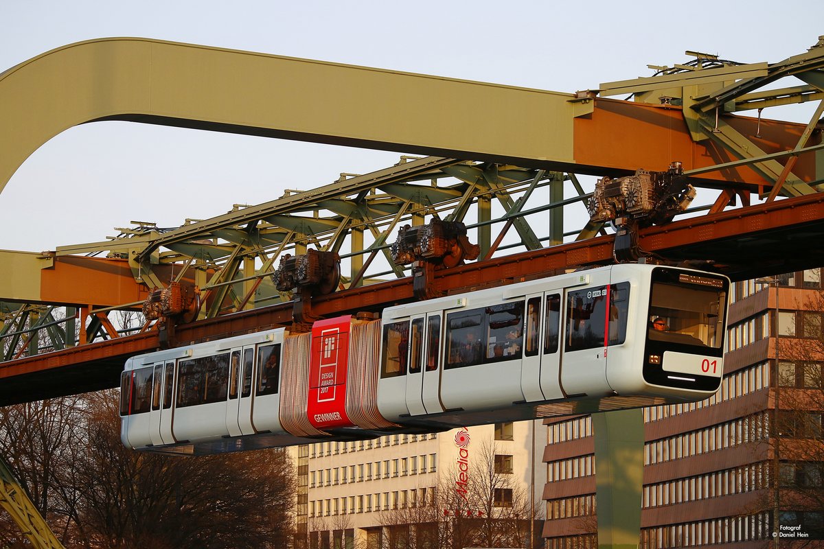Die neue Schwebebahn Gtw 15/01  Design Award 2017  in Wuppertal, M�rz 2017.