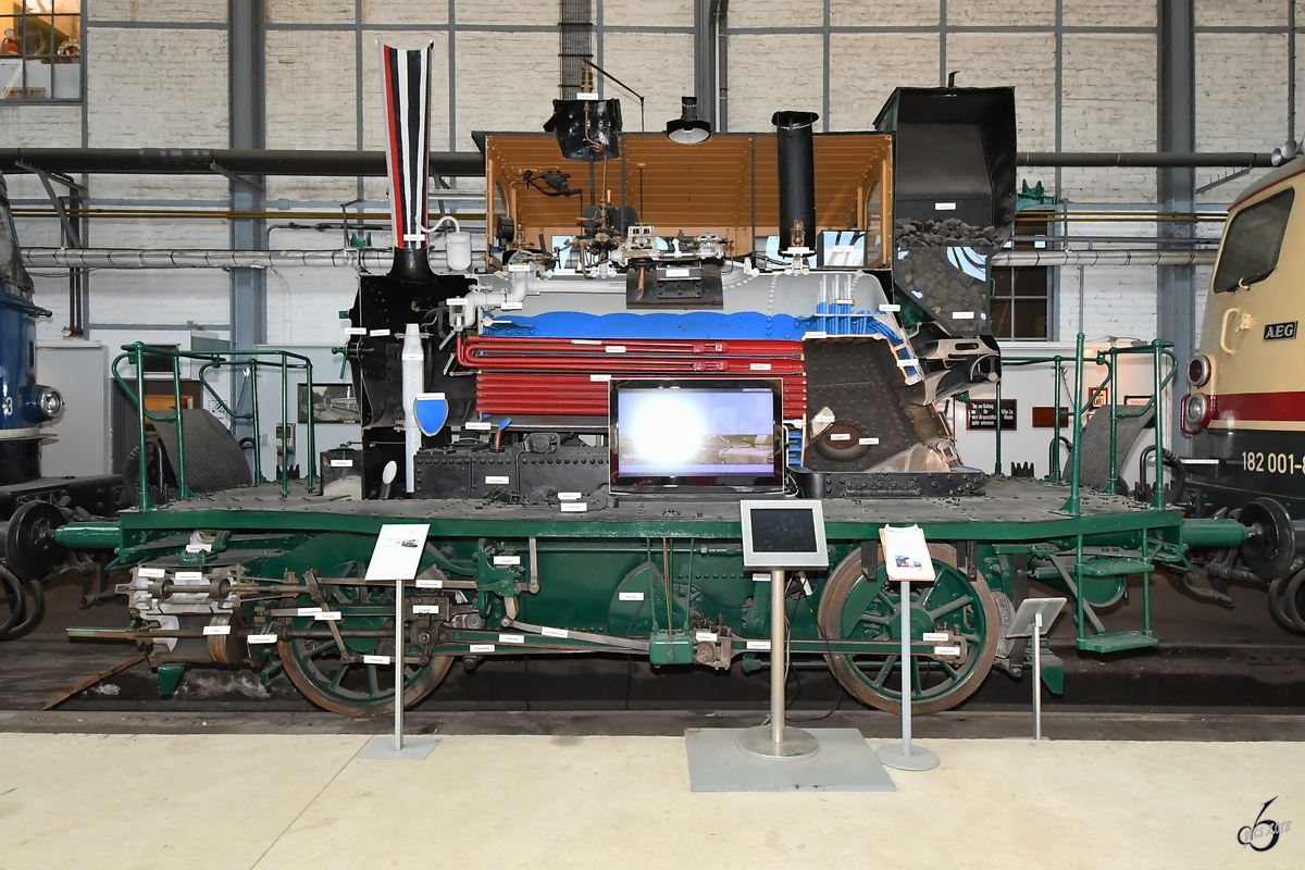 Die offene Seite der Bayerischen PtL 2/2 im August 2018 im Eisenbahnmuseum Koblenz.