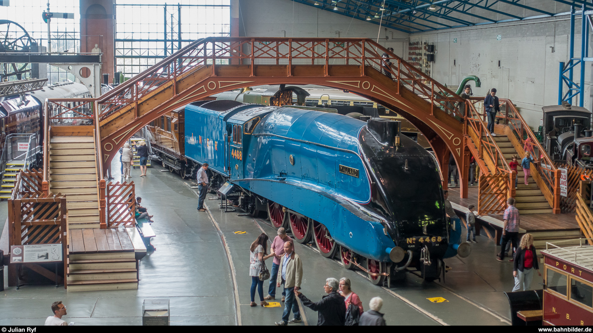 Die offiziell schnellste Dampflok der Welt, die LNER A4 4468  Mallard  am 19. August 2017 im National Railway Museum in York.