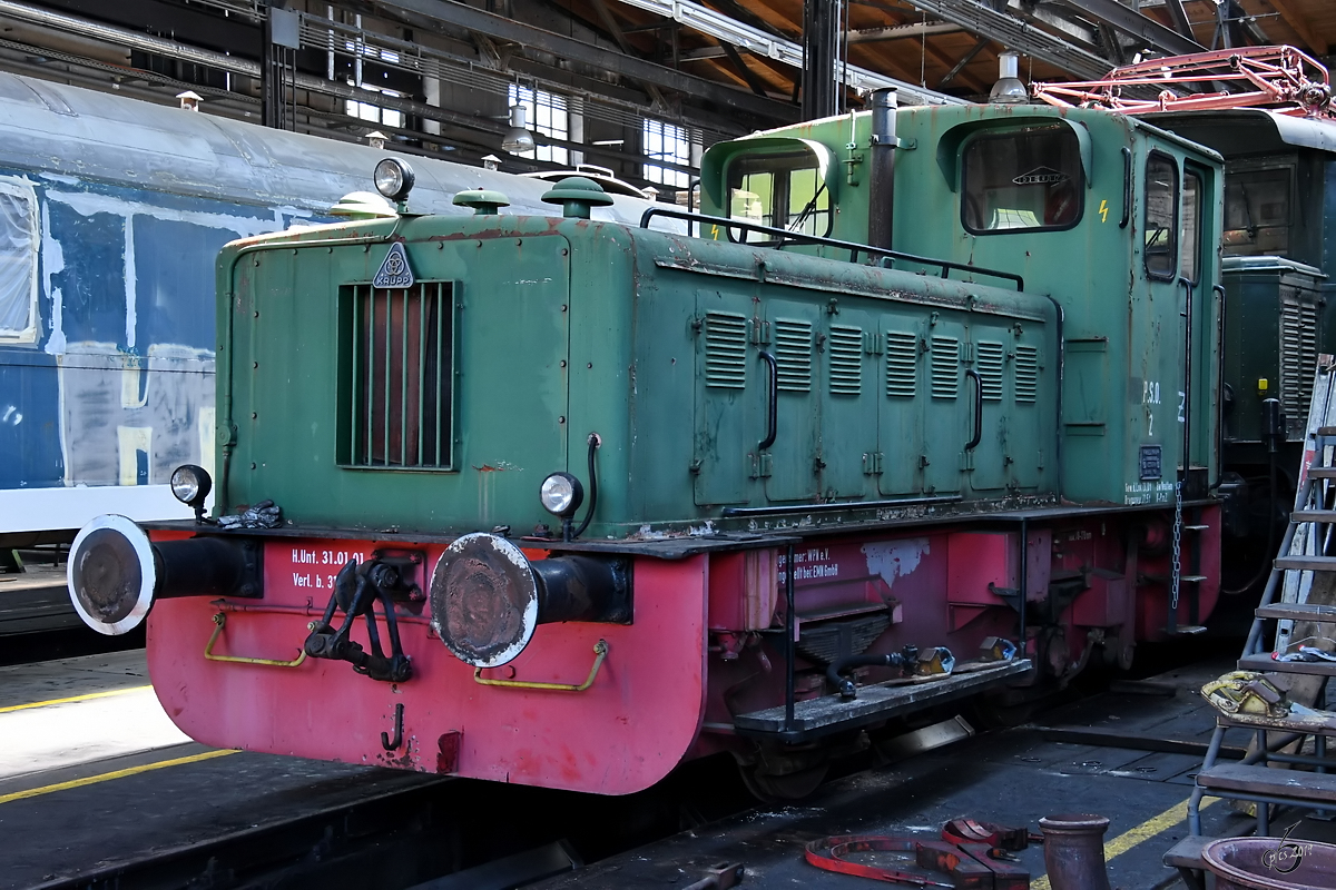 Die Rangierlokomotive P.S.O. 2 von Krupp stammt aus dem Jahr 1957. (Bahnpark Augsburg, Juni 2019)
