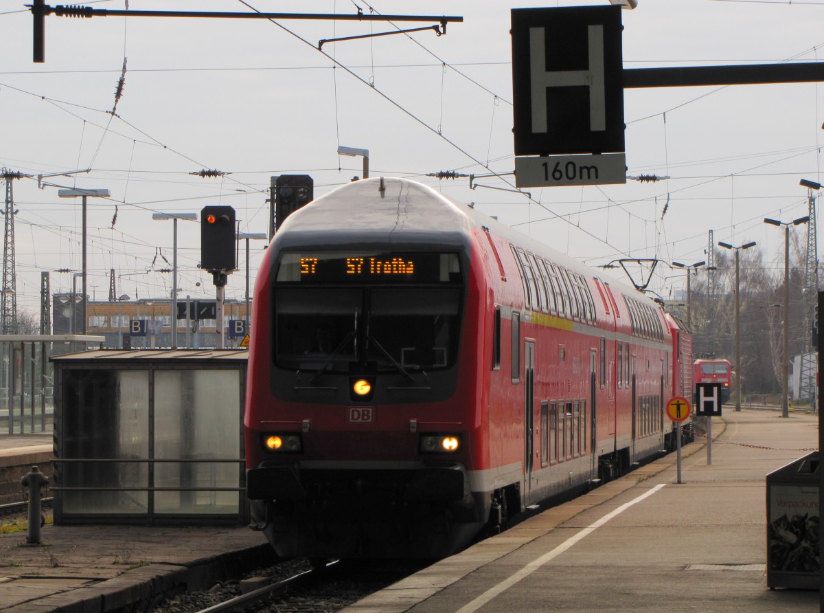 Die S 37225 (S7) von Halle-Nietleben nach Halle-Trotha, am 20.02.2014 in Halle (S) Hbf.