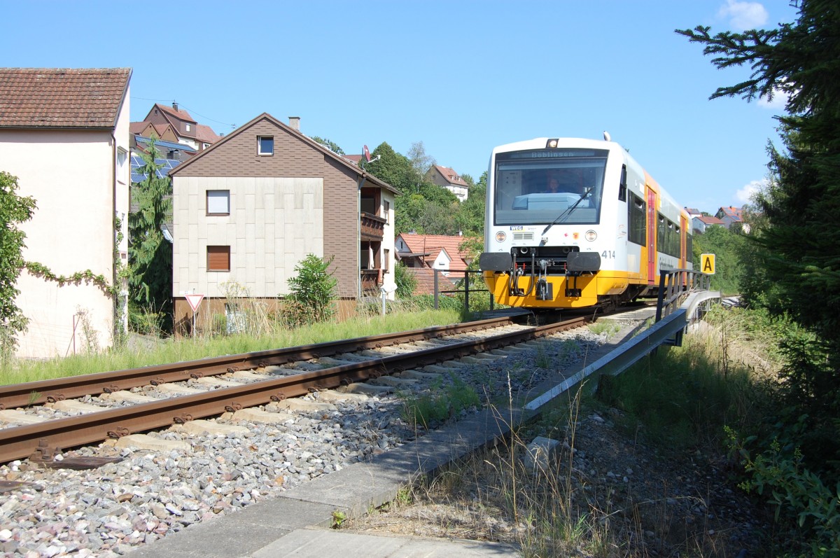Die Schnbuchbahn am 17. August 2013 kurz vor dem Haltepunkt Weil im Schnbuch Untere Halde.