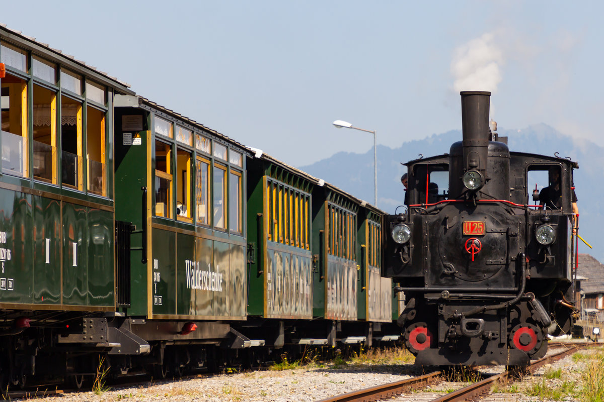 Die U25 beim Umsetzen in Bersbuch (Bhf. Schwarzenberg). 19.09.20