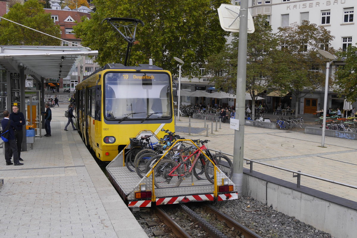  Die Zacke  (Wagen 1001 mit beladenem Fahrradwagen) in der stadtseitigen Endstelle Marienplatz, 22.10.19. 