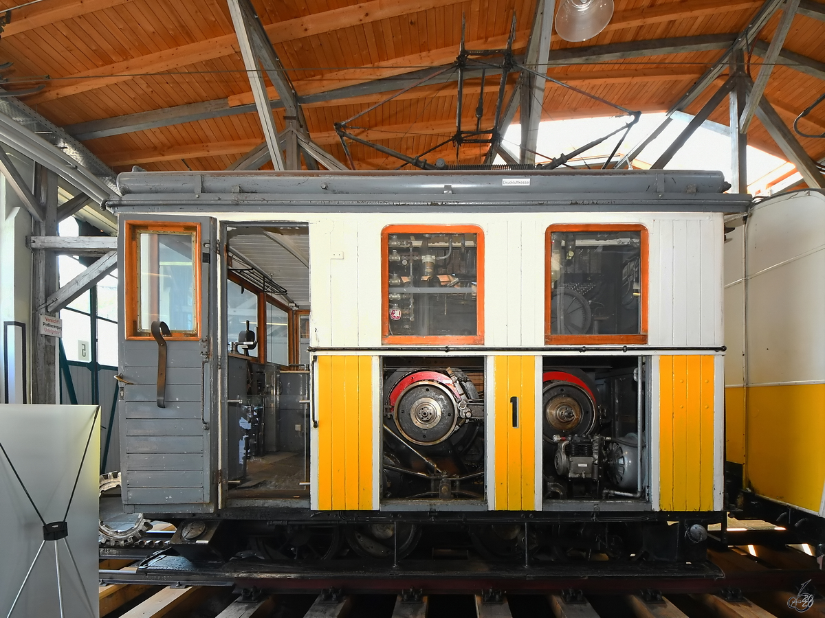 Die Zahnradlokomotive Nr. 1 der Wendelsteinbahn wurde 1911 in der Maschinenfabrik Esslingen gebaut. (Lokwelt Freilassing, August 2020)