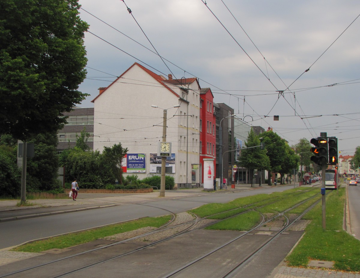 Die Zufahrt zum Betriebshof in der Magdeburger Allee am 05.06.2014.