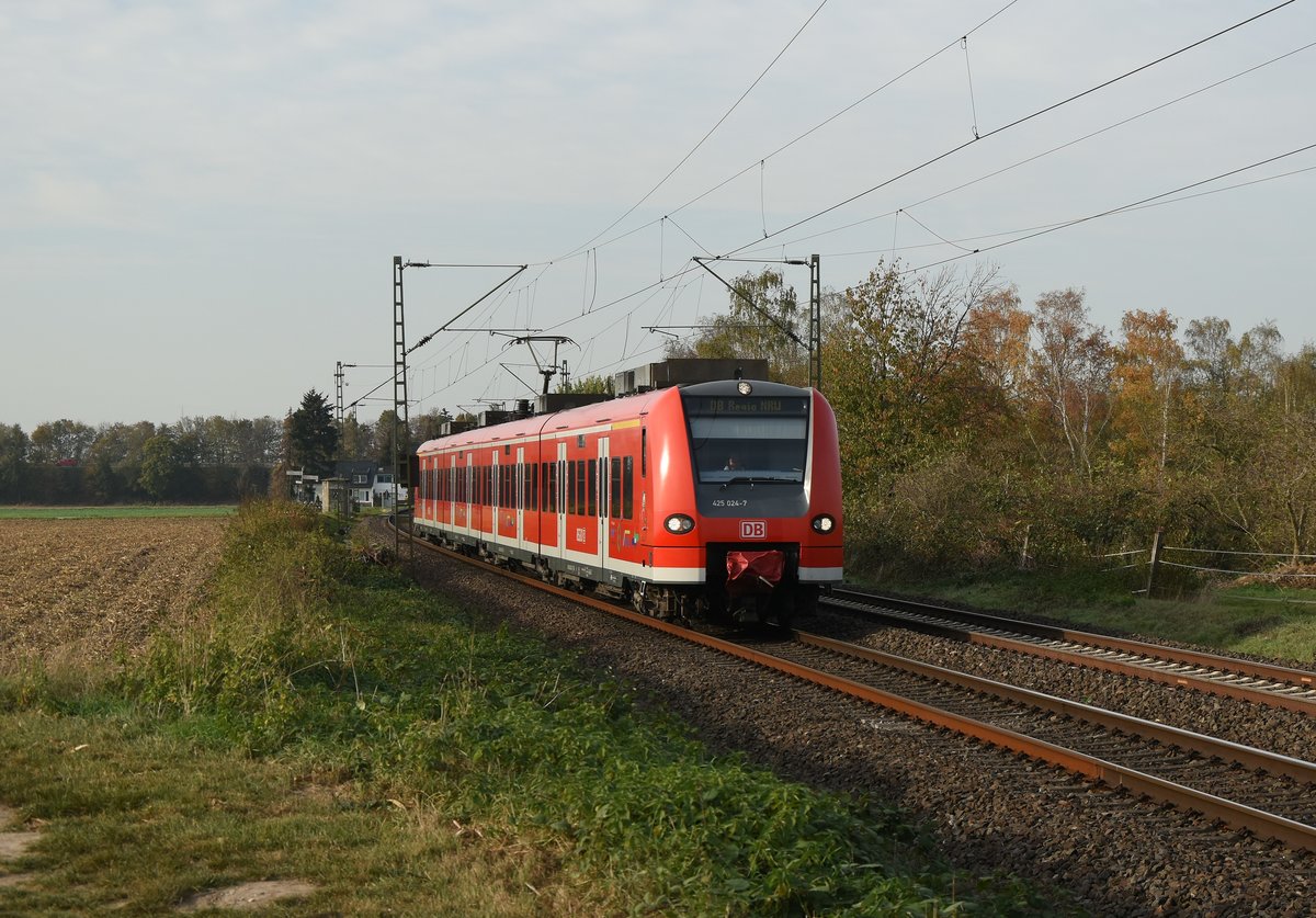 Dienstfahrt des 425 024-7 gen Neuss Weißenberg fahrend in Kaarst Broicherseite. 20.10.2018