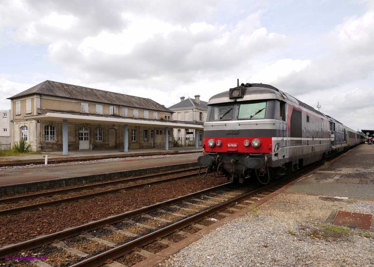 Saintes Fotos Bahnbilder.de