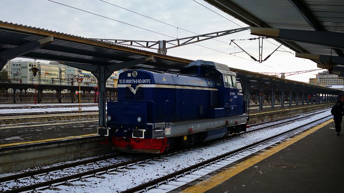 Diesellok 92-53-0-800174-0 am morgen des 29.11.2018 im Nordbahnhof Bukarest
