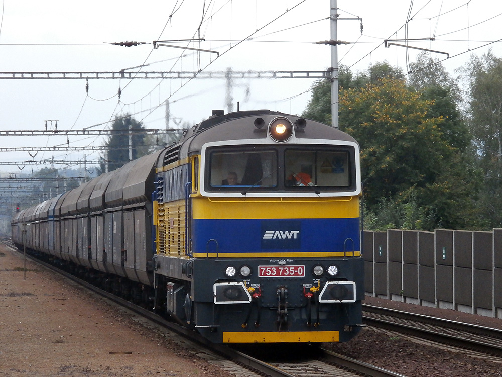 Dieselloko 753.735 der AWT in Dlouhá Třebová. (14.9.2014)