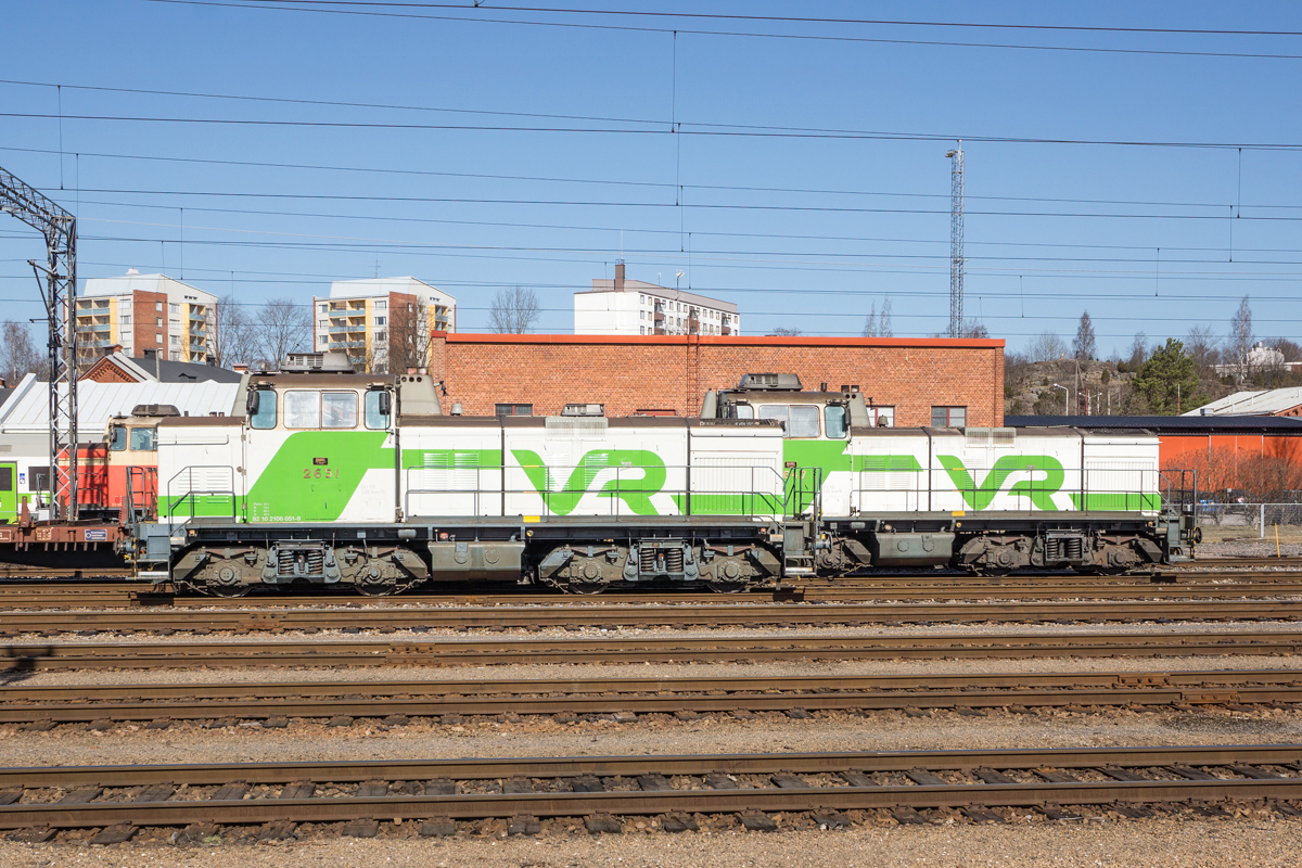 Dieselloks 2651 und 2647 in Turku am 20.04.2018.