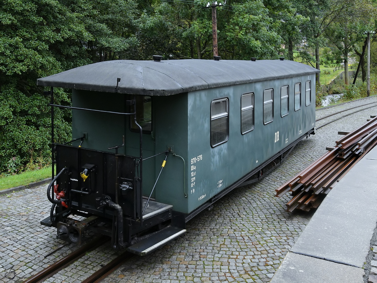 Dieser Personenwagen KB4p (970-576) stand Ende September 2020 am Bahnhof Schmalzgrube.