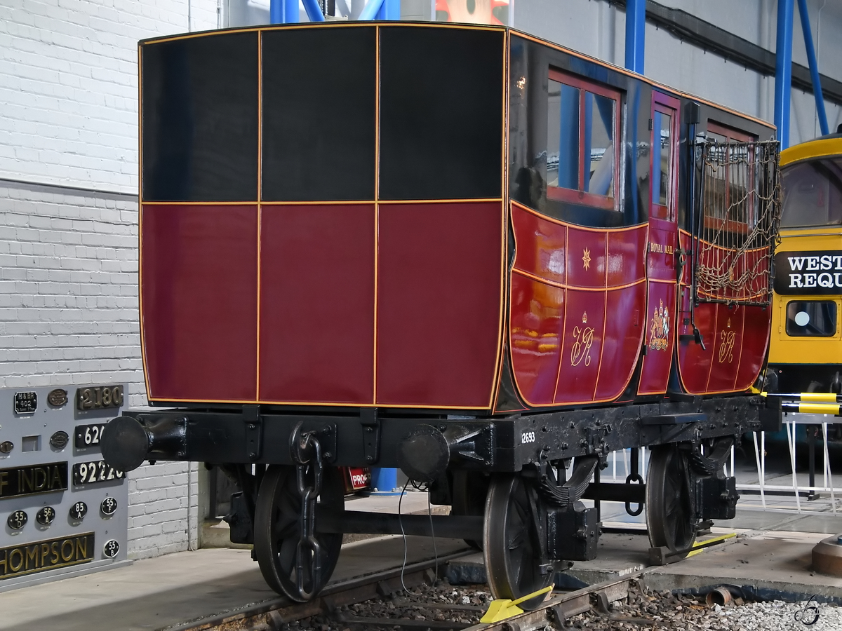 Dieser Postwagen der Grand Junction Railway ist ein Nachbau aus dem Jahr 1938. Das Original wurd 1838 hergestellt. (National Railway Museum York, Mai 2019)