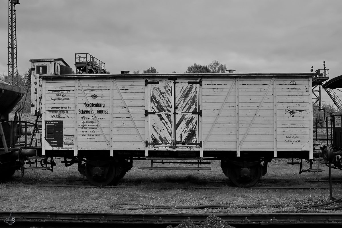 Dieser  Wärmeschutzwagen  war im Sächsischen Eisenbahnmuseum Chemnitz-Hilbersdorf ausgestellt. (September 2020)
