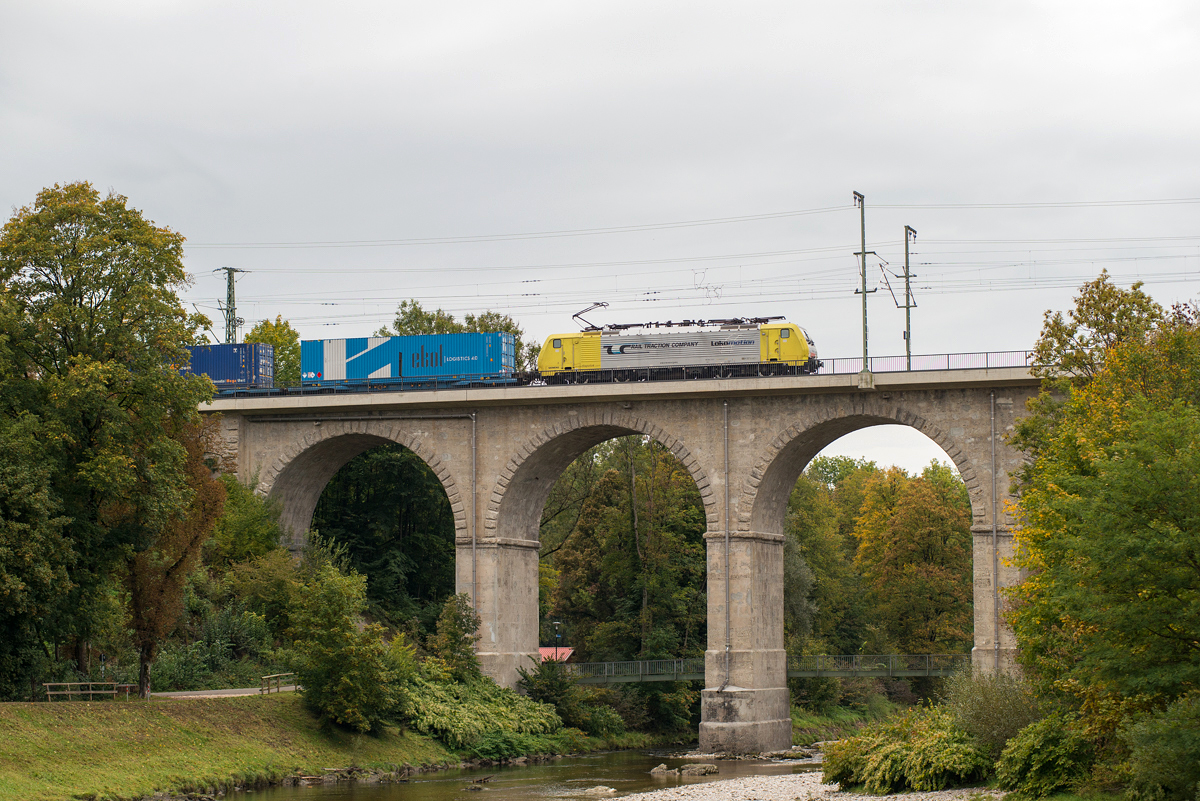dispolok 189 903 auf dem Traunviadukt in Traunstein in Richtung Salzburg am 03.01.2018