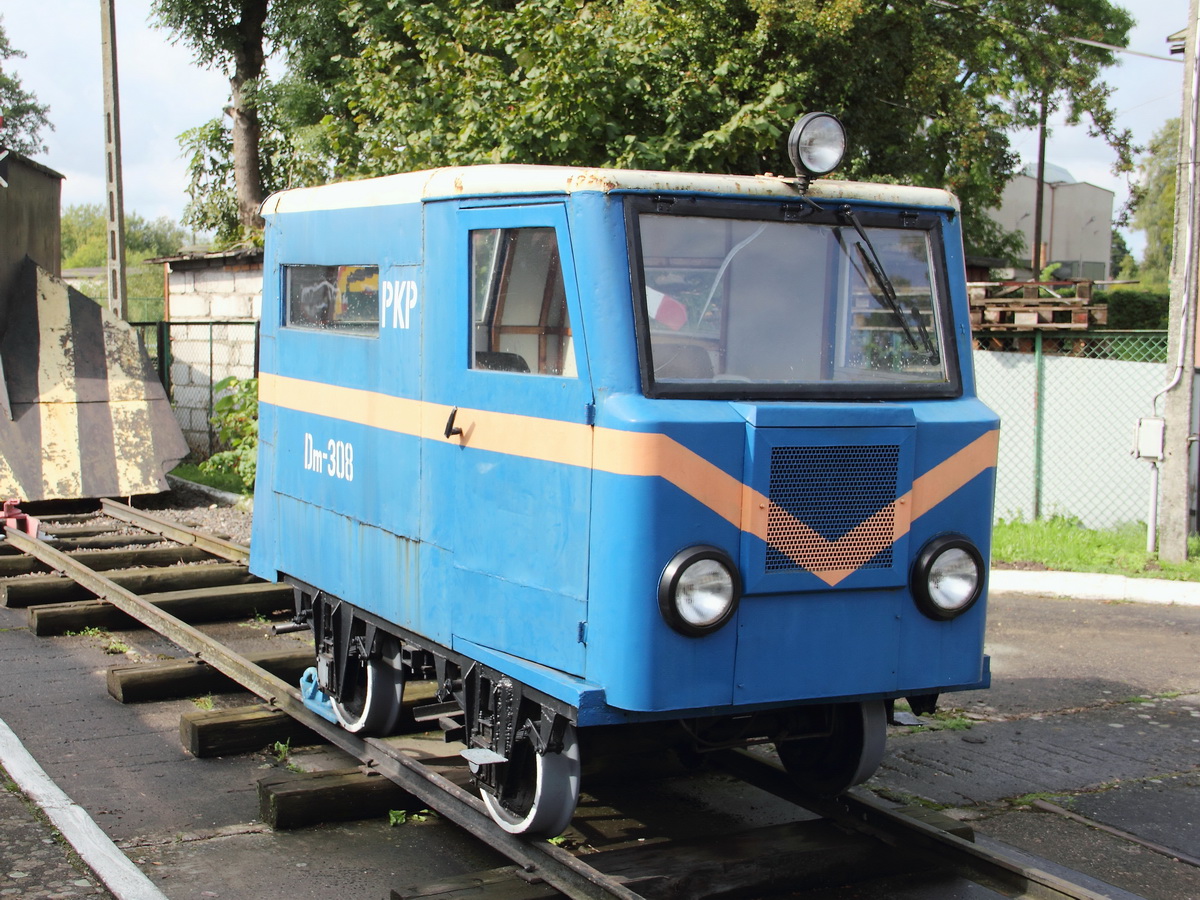 Dm-308 im  Schmalspurbahnmuseum in Gryfice (Greifenberg) am 08. September 2014.