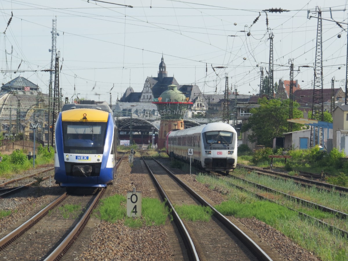 Doppelausfahrt in Halle (Saale) HBF Lint HEX und IC nach Berlin am 25.05.2014