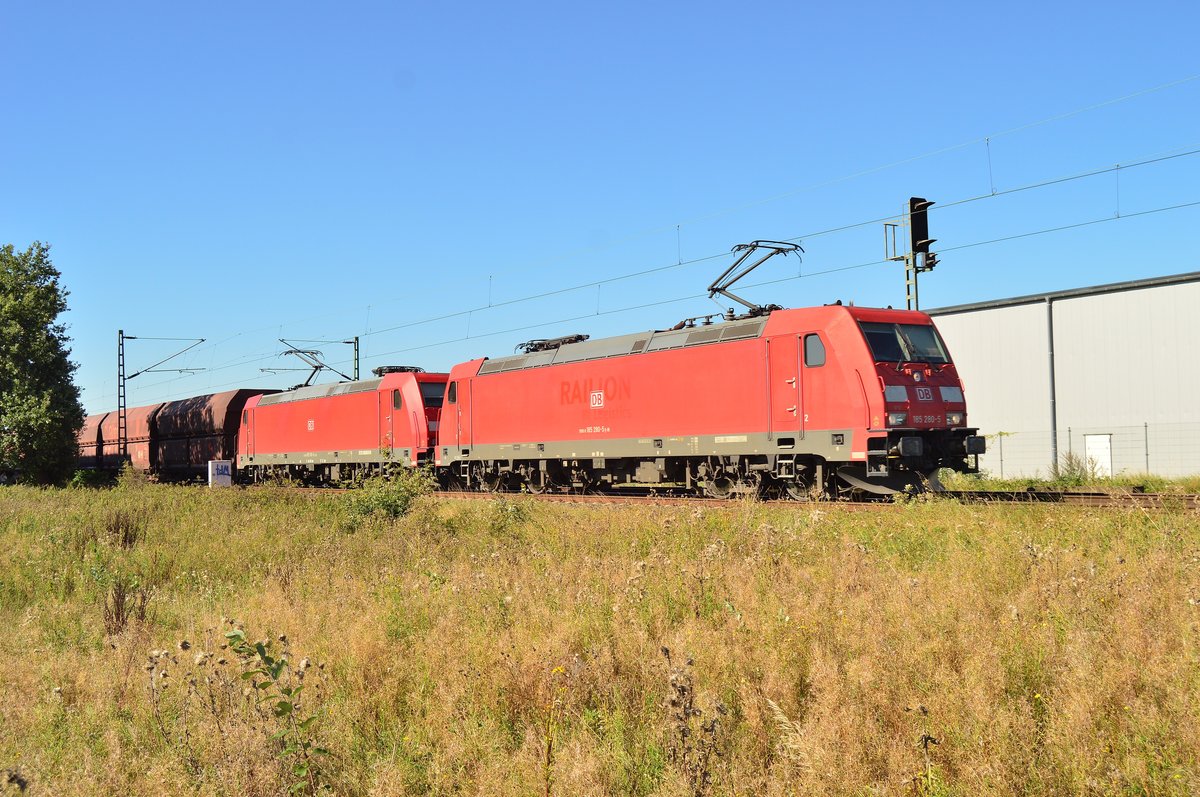 Doppelpack mit Kohlewagen.....185 280 und 185 396 in Allerheiligen am Mittwoch den 24.8.2016
